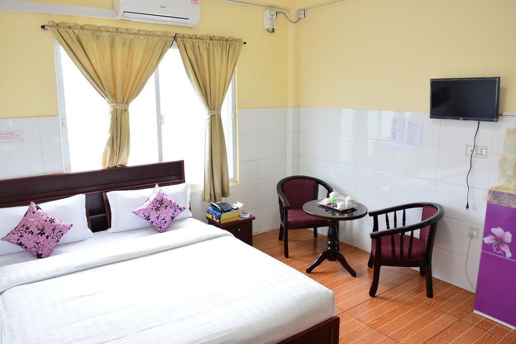 Hotel 99 Pyin Oo Lwin Exterior photo