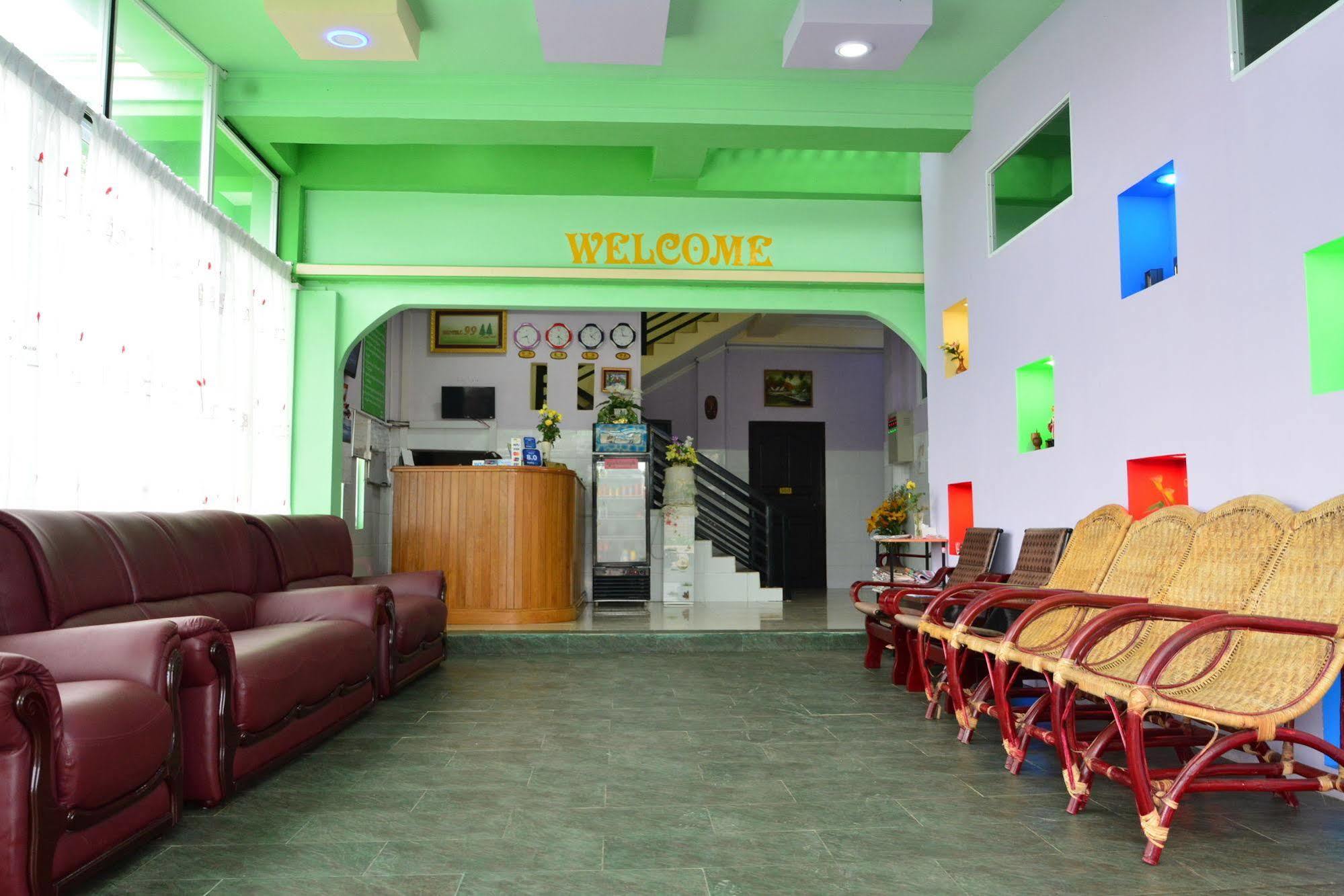 Hotel 99 Pyin Oo Lwin Exterior photo